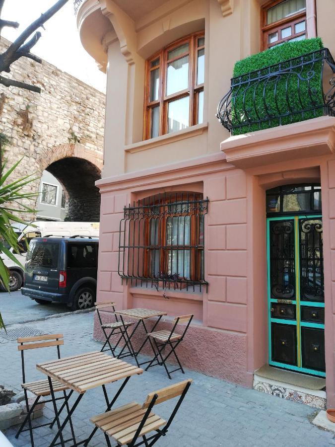 No 1 House By Valence Hotel Istanbul Exterior photo